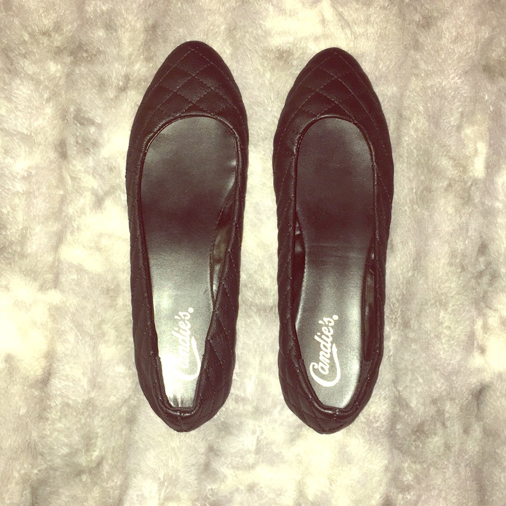 ✨3 for $20 Sale✨Black Flats